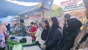 Bali’de Türk Kebabı Yoğun İlgi Görüyor: Kampung Jawa’da Her Gün 70 Porsiyon Satılıyor